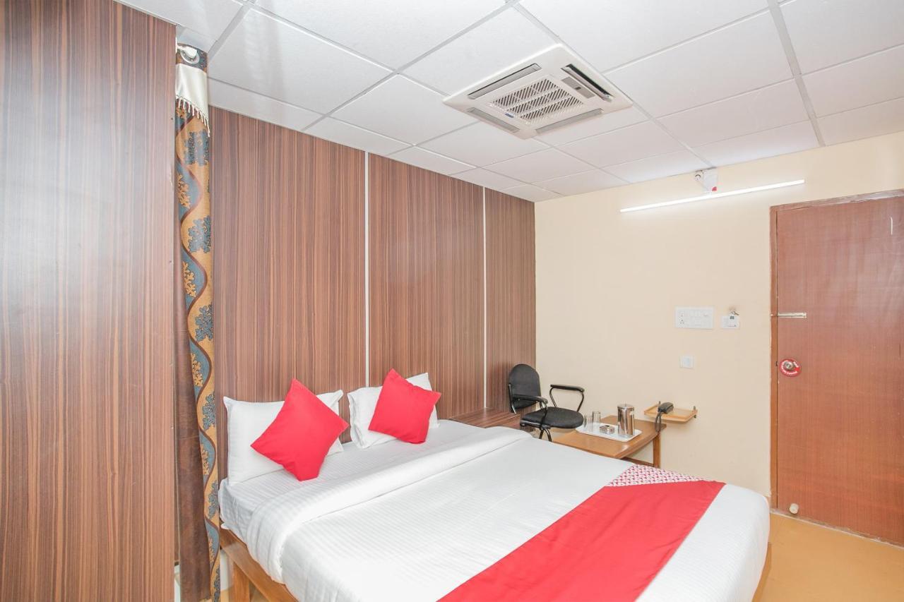 Отель Oyo 10291 Sri Venkatadri Residency Бангалор Экстерьер фото