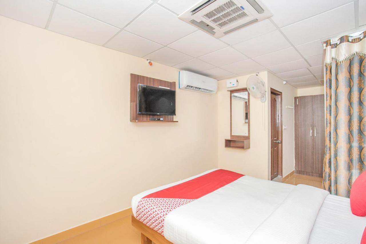 Отель Oyo 10291 Sri Venkatadri Residency Бангалор Экстерьер фото