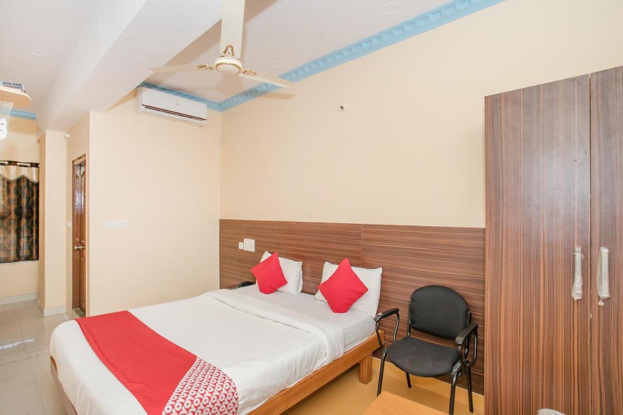 Отель Oyo 10291 Sri Venkatadri Residency Бангалор Экстерьер фото